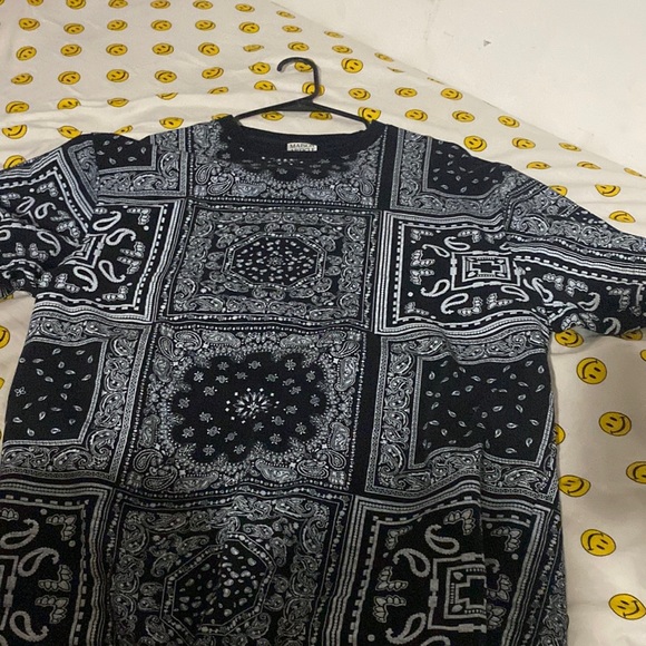 Shirt - Picture 1 of 1